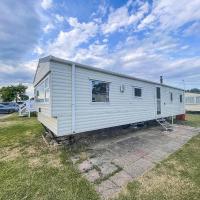 Homely 8 Berth Caravan On A Great Holiday Park, Ref 46695v