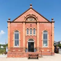 Pontcysyllte Chapel Tearoom, hotel v destinaci Llangollen