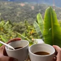 Refugio de Mery Lucmabamba، فندق في Sahuayacu