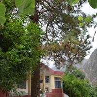 Chitral Green Guest House，契特拉Chitral Airport - CJL附近的飯店