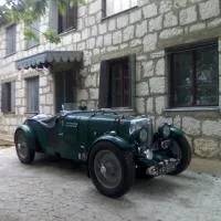 Leppo Guest House, hotel v destinácii Gacko