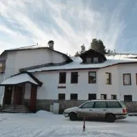 Kris Guesthouse, hotel v mestu Stoykite