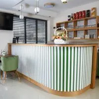 Šabac में, होटल Merak Rooms & Caffe Bar