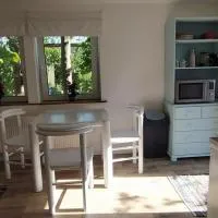 FairSchlafen - Gartenwohnung、Bückenのホテル