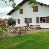 La maison de pescate, Hotel in Souprosse