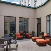 Hilton Garden Inn Toronto Airport West/Mississauga: bir Mississauga, Northeast Mississauga oteli