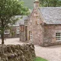 Eastside Byre - Family cottage in the Pentland Hills near Edinburgh, hotel en Penicuik