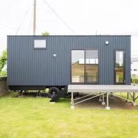 FUKUOKA FUKUTSU MUNAKATA YUSUKE HOUSE, hotel en Kōnominato