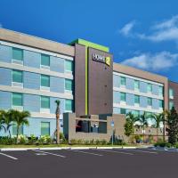 Home2 Suites by Hilton Fort Myers Colonial Blvd, hotel v destinaci Fort Myers