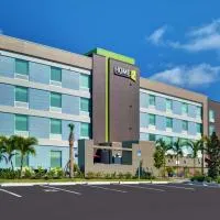 Home2 Suites by Hilton Fort Myers Colonial Blvd、フォートマイヤーズのホテル