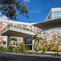 Hilton Garden Inn Cancun Airport, hotel cerca de Aeropuerto internacional de Cancún - CUN, Cancún