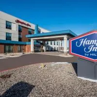 Hampton Inn By Hilton Williams, hotel di Williams