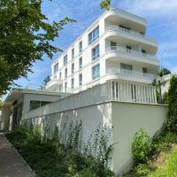 Apartament przy plaży Willa Redłowo – hotel w dzielnicy Redłowo w mieście Gdynia