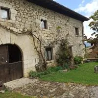 Casa Rural TTIPIAENEA Landetxea, hotel en Ariz