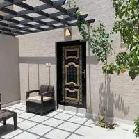 شاليهات ووحدات فندقية وشقق مفروشة بالباحة - العقيق, Hotel in Al Aqiq