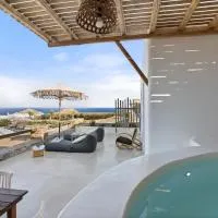Myconian Crown Suites by Mr and Mrs White、カラファティスのホテル