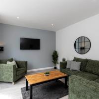 Stunning newly decorated House - TV in each Bedroom