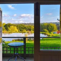 Idyllic Shepherds Hut glorious views to South Downs 'Perch'