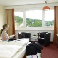 Opal Hotel、イダー・オーバーシュタインのホテル