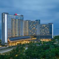 Yantai Marriott Hotel – hotel w pobliżu miejsca Lotnisko Yantai Penglai International - YNT w mieście Yantai