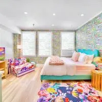 King Bed Mermaid suite - heart of Palm Beach, free parking included, hotel Palm Beachben