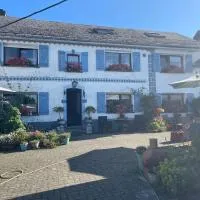 B&B De Eifelhoeve, hotelli kohteessa Herresbach
