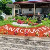 Town & Country Motel, viešbutis mieste Pari Saundas