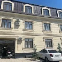 Art Angren Hotel、(( Sotsgorod ))のホテル