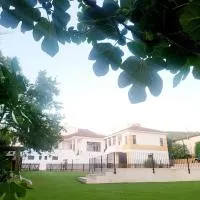 Sensaciones by Aracena Rural Exp, khách sạn ở Castaño de Robledo