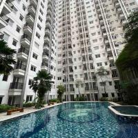 Signature Park Grande Serviced Condominium LRT Jakarta 2BR, хотел в района на Cawang, Джакарта