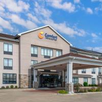 Comfort Inn & Suites, hotel dekat Takaroa Airport - TKX, Blytheville