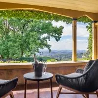 Mount Lofty House Adults Retreat - Enjoy 21 Signature Inclusions, khách sạn ở Adelaide