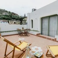 Casa Astura, hôtel à Capo dʼOrlando