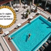 Hotel Borovnik، فندق في تيسنو