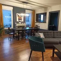 Le Sunshine, 5 chambres, wifi et parking inclus، فندق في Le Coteau