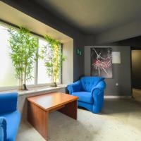 GRAND - Beachfront Rooms & Apartments, hotel v destinaci Selce