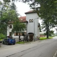Garni Hotel Vila Drina, hotel em Perućac