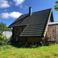 Juniper holiday house in Kassari with sauna