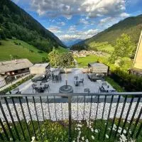 Hotel Schölzhorn Superior – hotel w mieście Racines