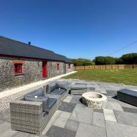 Beudy Howel - A beautiful converted barn close to the coast