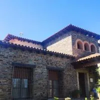 Casa rural Suerte de los Mozos, hotel in Torrecillas de la Tiesa