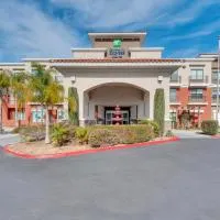 Holiday Inn Express Hotel & Suites Lake Elsinore by IHG, hotel em Lake Elsinore