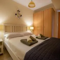Captains View Apartments โรงแรมในพลาติ
