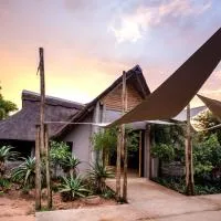 Royal Thonga Safari Lodge: Sihangwane şehrinde bir otel