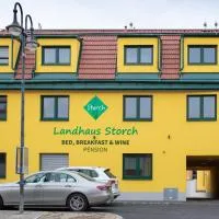 Landhaus Storch - Pension – hotel w mieście Gänserndorf