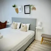 Cozy Place to Stay -Self check in 24h, ξενοδοχείο σε Reşiţa