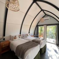GLAMPING SELVA IGUAZU, hotel near Cataratas del Iguazu International Airport - IGR, Puerto Iguazú