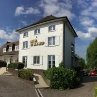 St-Janshof Hotel, хотел в Варегем