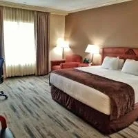 Lucky 7 Casino & Hotel (Howonquet Lodge): Smith River şehrinde bir otel