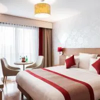 Residhome Paris-Evry – hotel w mieście Courcouronnes